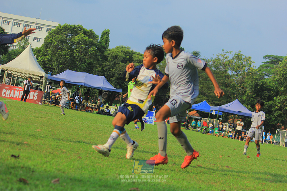 u11 170526 asia football school vs fc decorasiku