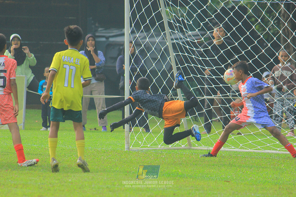 u11 170526 endang witarsa fc vs maesa pararaider white
