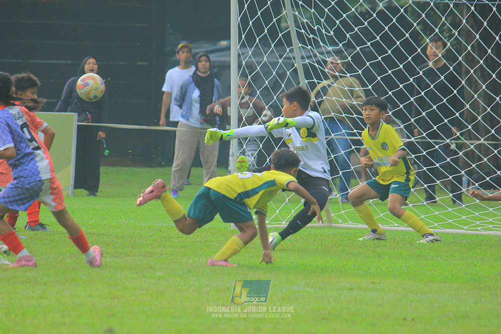 u11 170526 endang witarsa fc vs maesa pararaider white