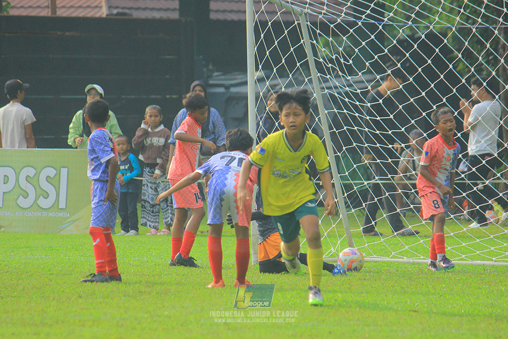 u11 170526 endang witarsa fc vs maesa pararaider white