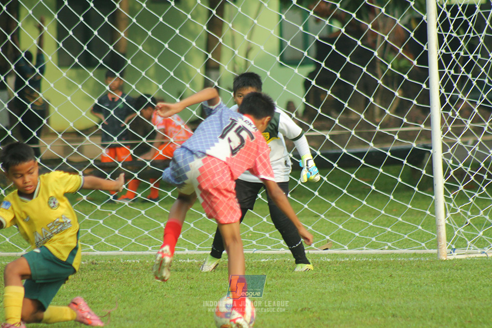 u11 170526 endang witarsa fc vs maesa pararaider white