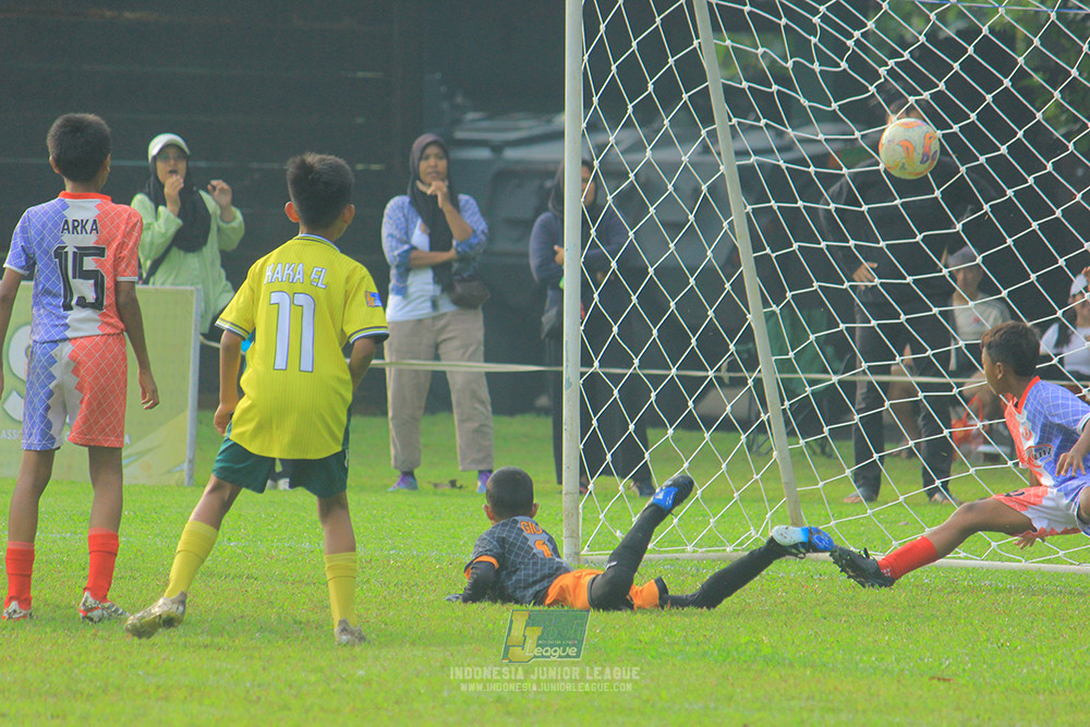 u11 170526 endang witarsa fc vs maesa pararaider white
