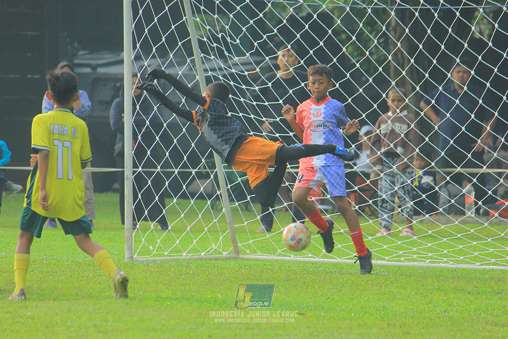 u11 170526 endang witarsa fc vs maesa pararaider white