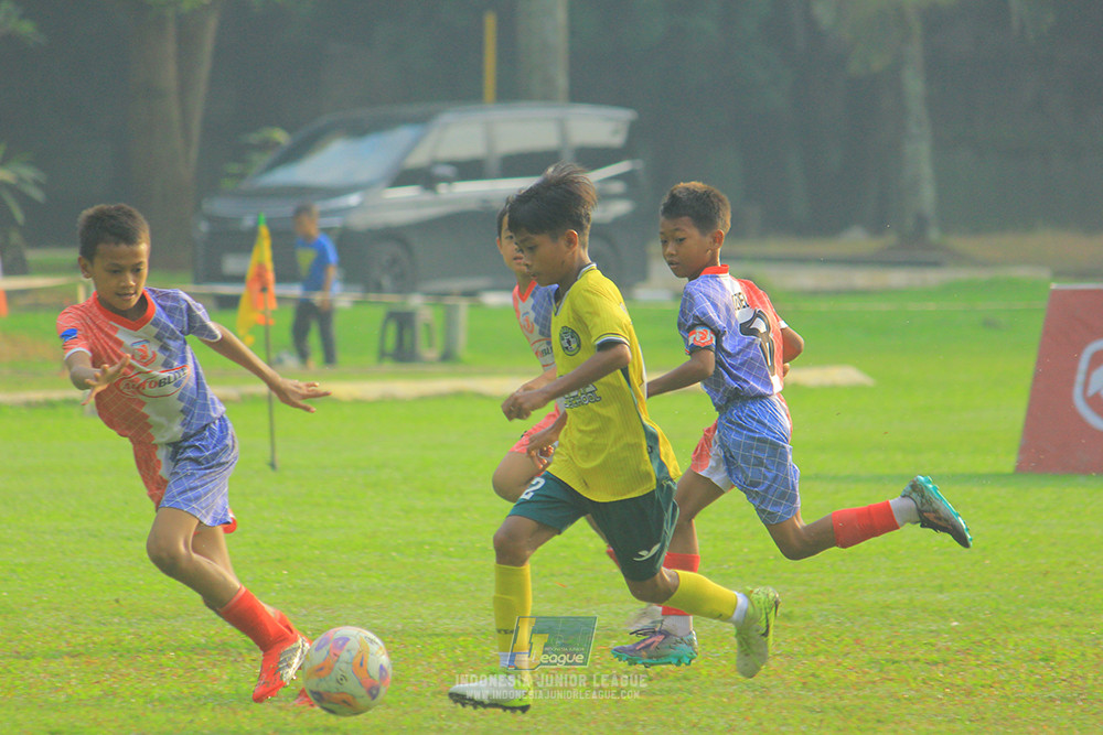 u11 170526 endang witarsa fc vs maesa pararaider white