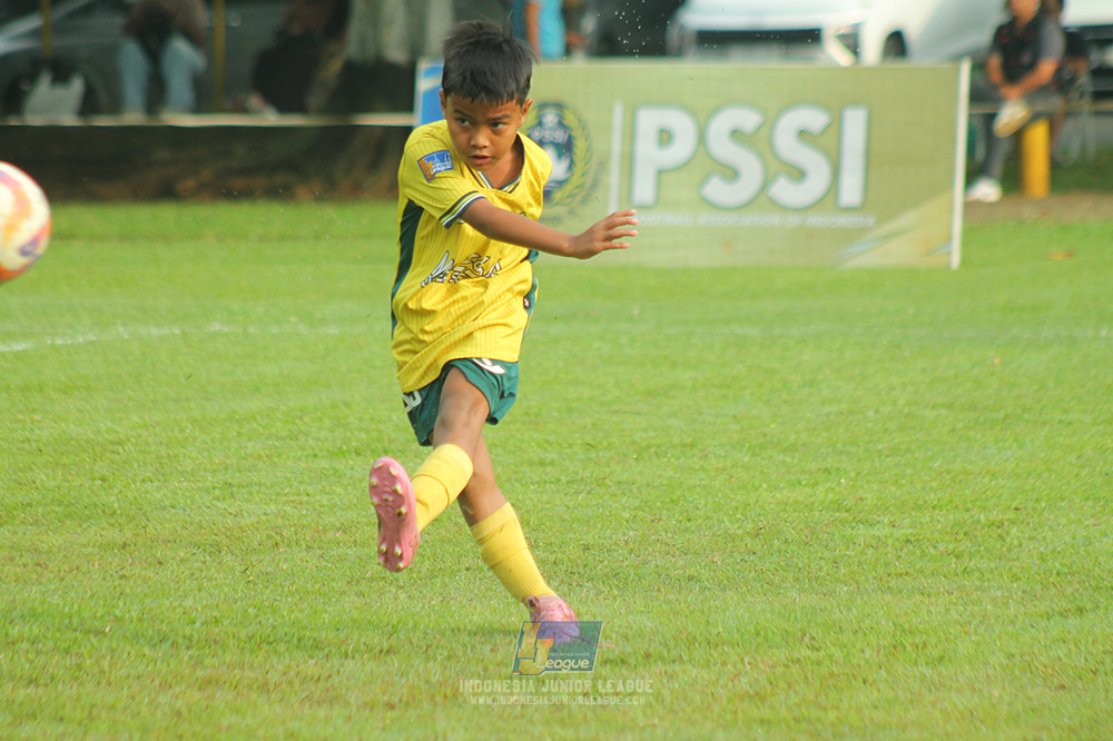 u11 170526 endang witarsa fc vs maesa pararaider white