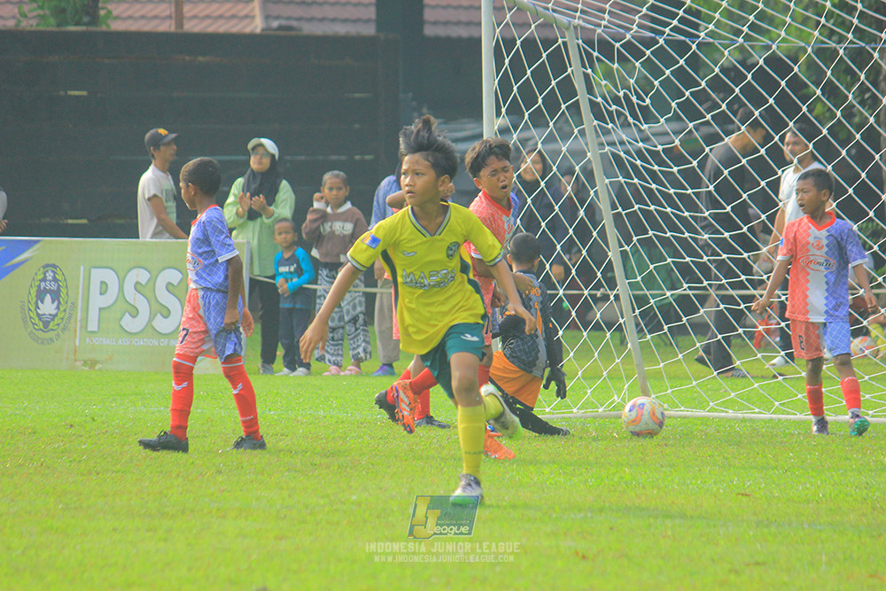 u11 170526 endang witarsa fc vs maesa pararaider white
