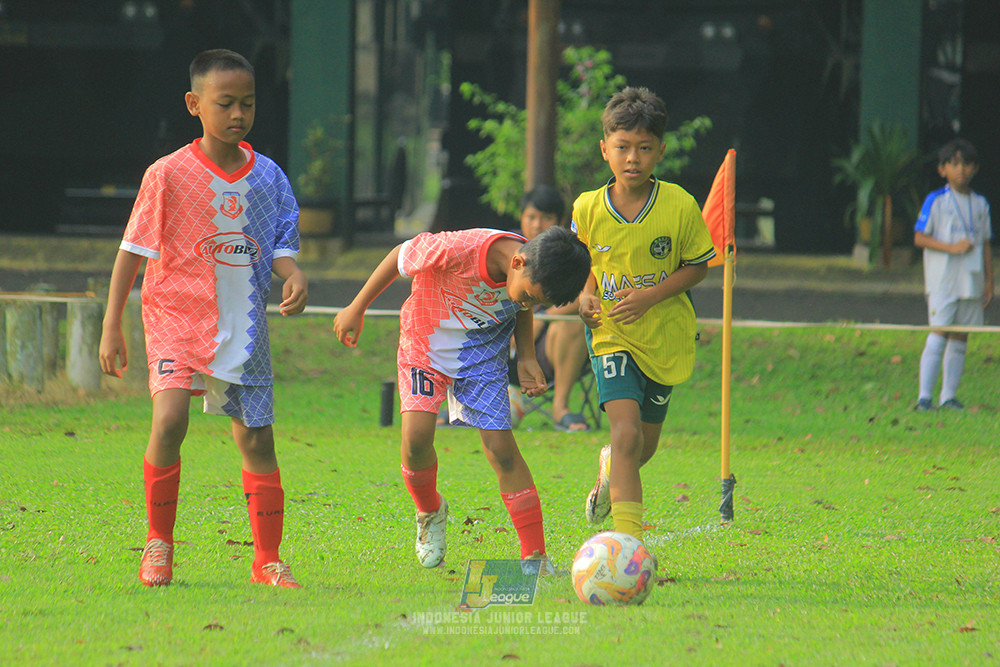 u11 170526 endang witarsa fc vs maesa pararaider white