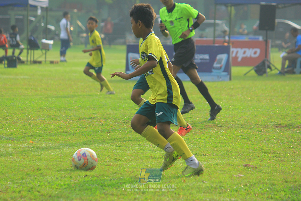 u11 170526 endang witarsa fc vs maesa pararaider white