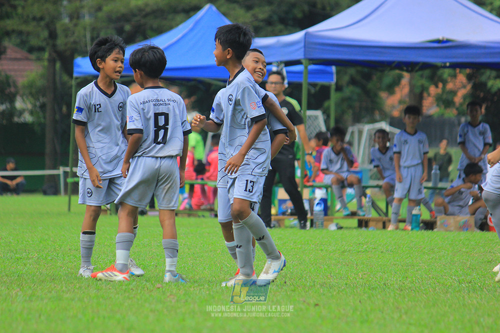 u11 170526 fifa farmel vs asia football school