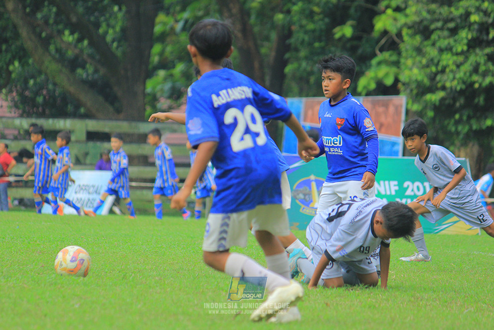 u11 170526 fifa farmel vs asia football school
