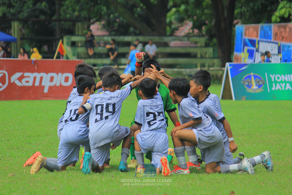 u11 170526 fifa farmel vs asia football school