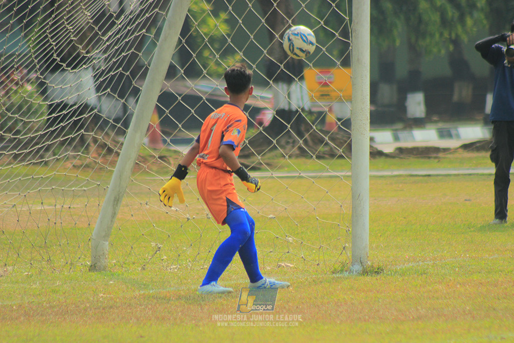 u13 200626 assist soccer school vs satharlan fc