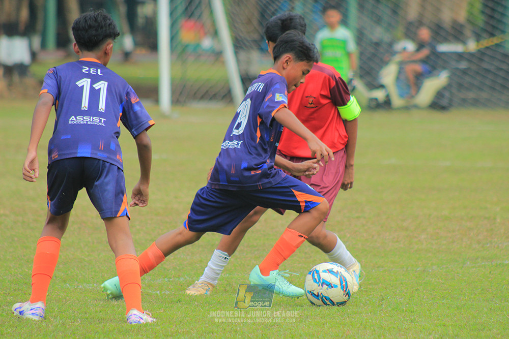 u13 200626 assist soccer school vs satharlan fc