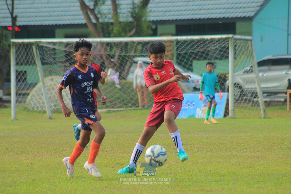 u13 200626 assist soccer school vs satharlan fc
