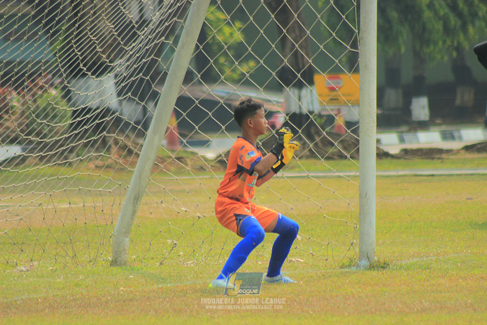 u13 200626 assist soccer school vs satharlan fc