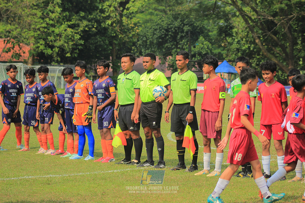 u13 200626 assist soccer school vs satharlan fc