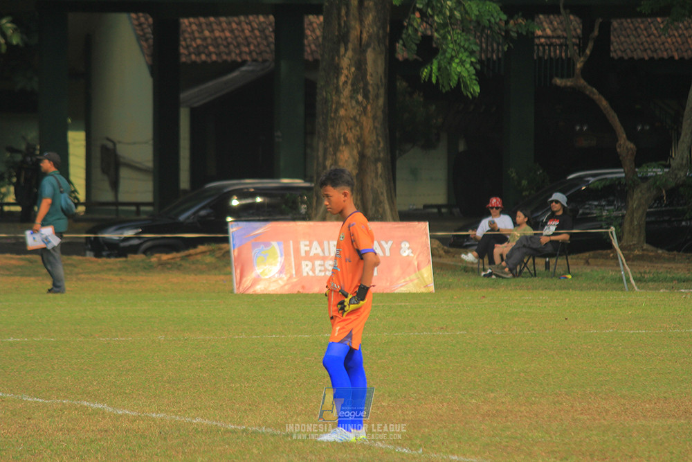 u13 200626 assist soccer school vs satharlan fc