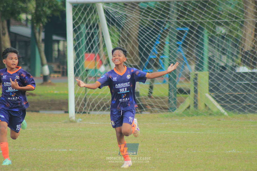 u13 200626 assist soccer school vs satharlan fc