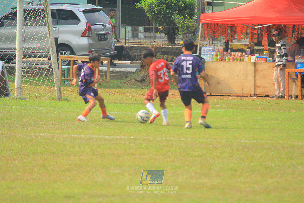 u13 200626 assist soccer school vs satharlan fc