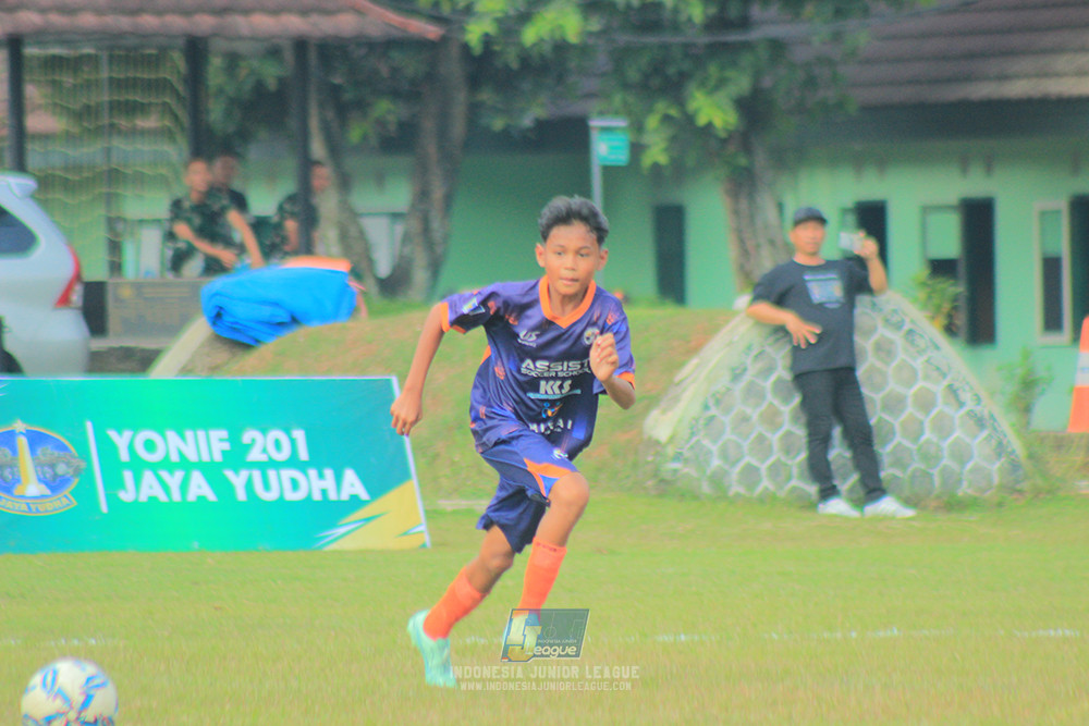 u13 200626 assist soccer school vs satharlan fc