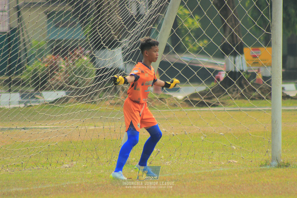 u13 200626 assist soccer school vs satharlan fc