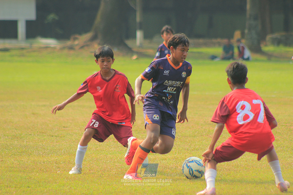 u13 200626 assist soccer school vs satharlan fc
