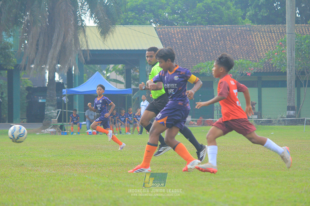 u13 200626 assist soccer school vs satharlan fc