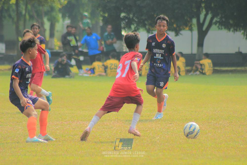 u13 200626 assist soccer school vs satharlan fc