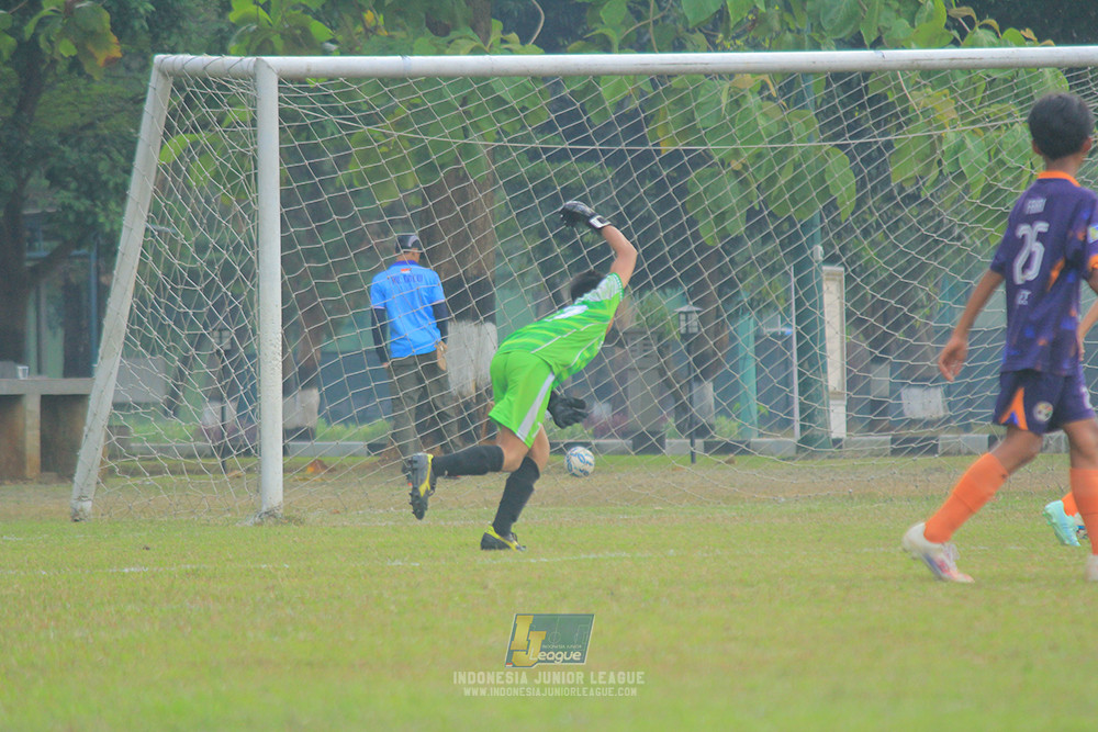 u13 200626 assist soccer school vs satharlan fc