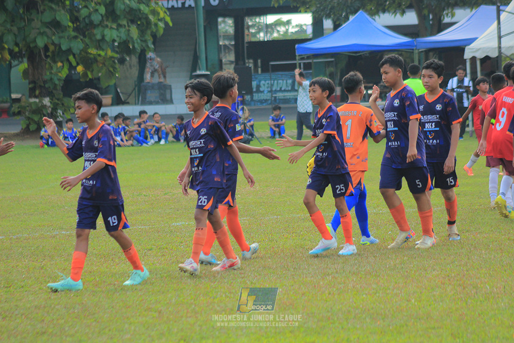 u13 200626 assist soccer school vs satharlan fc