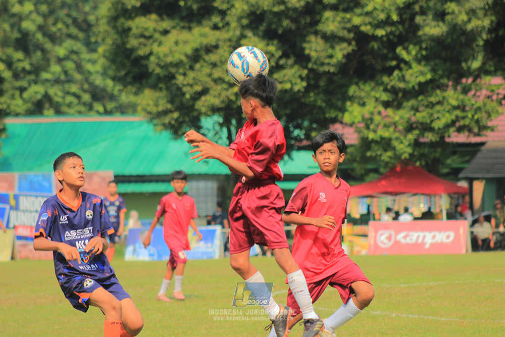 u13 200626 assist soccer school vs satharlan fc