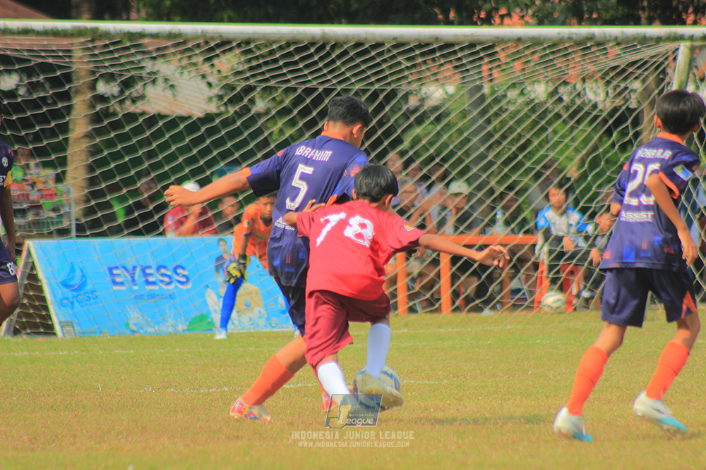 u13 200626 assist soccer school vs satharlan fc