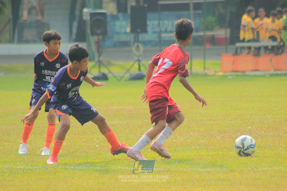 u13 200626 assist soccer school vs satharlan fc
