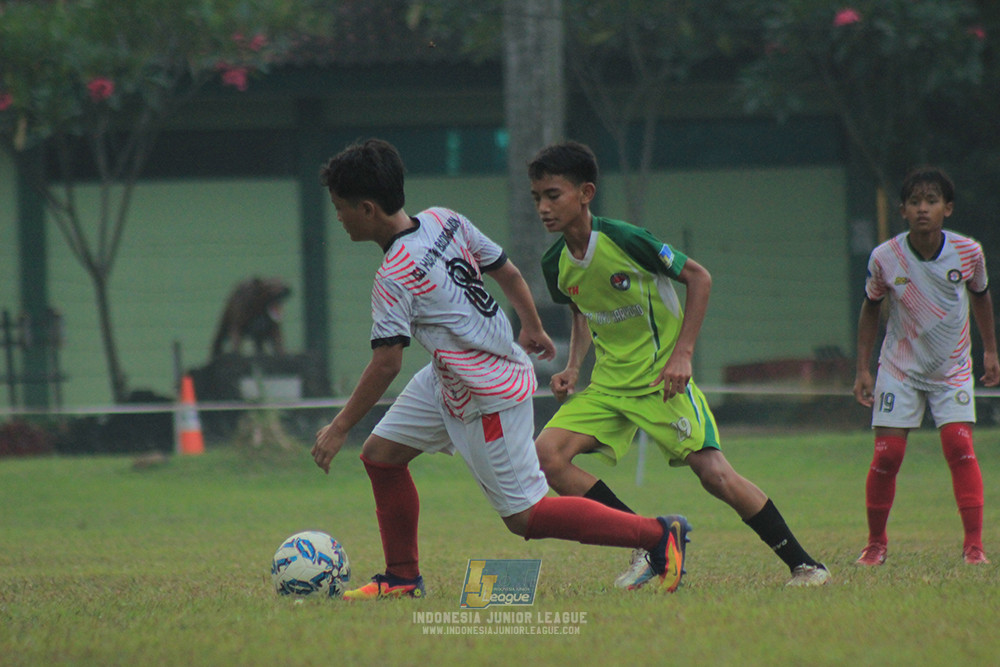 u13 200626 isa marzuki bandriawan red vs toyo haryono