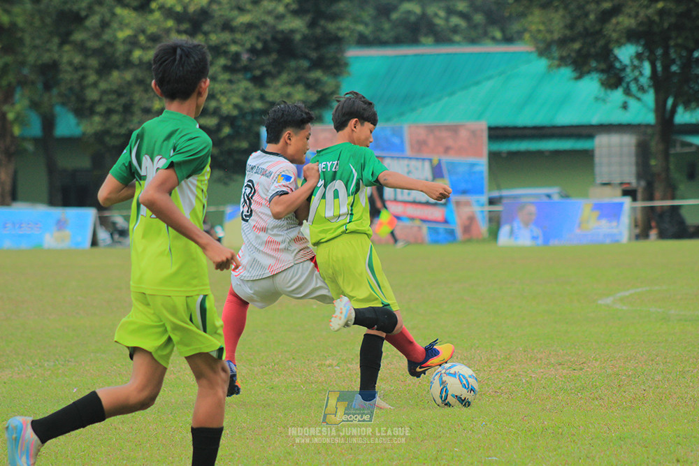 u13 200626 isa marzuki bandriawan red vs toyo haryono
