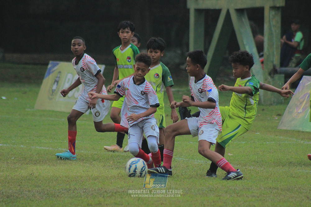 u13 200626 isa marzuki bandriawan red vs toyo haryono