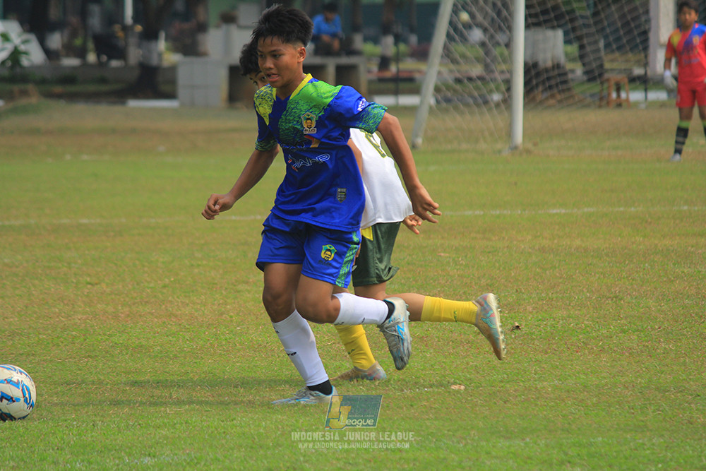 u13 200626 maesa pararaider white vs blles academy