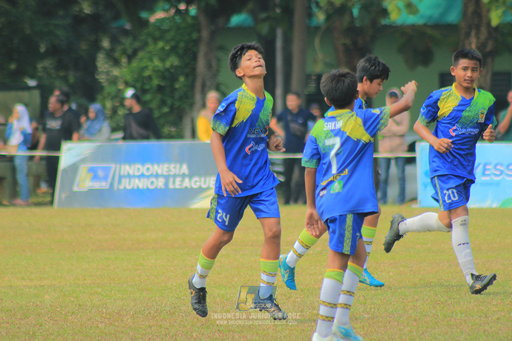 u13 200626 maesa pararaider white vs blles academy