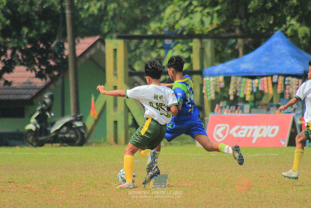 u13 200626 maesa pararaider white vs blles academy