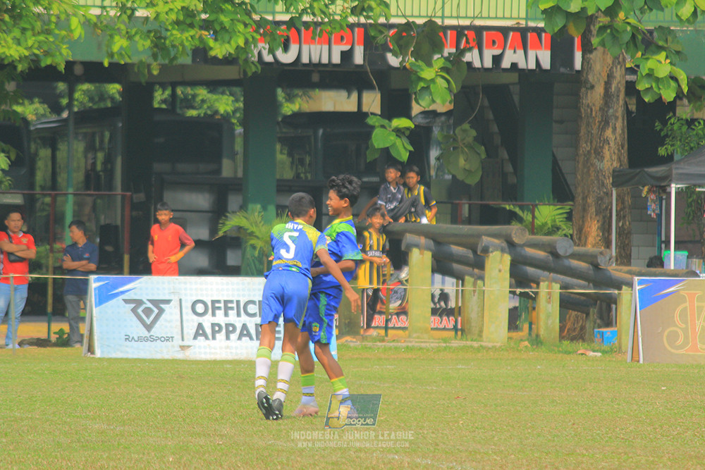 u13 200626 maesa pararaider white vs blles academy