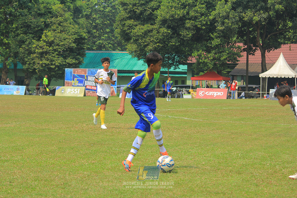 u13 200626 maesa pararaider white vs blles academy