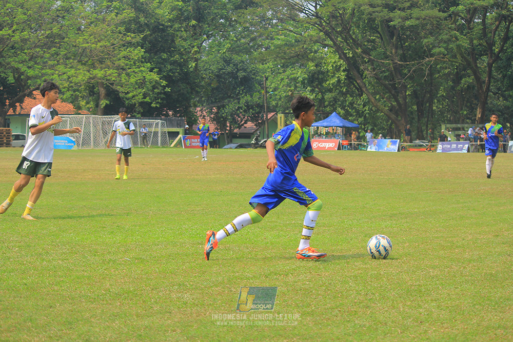 u13 200626 maesa pararaider white vs blles academy
