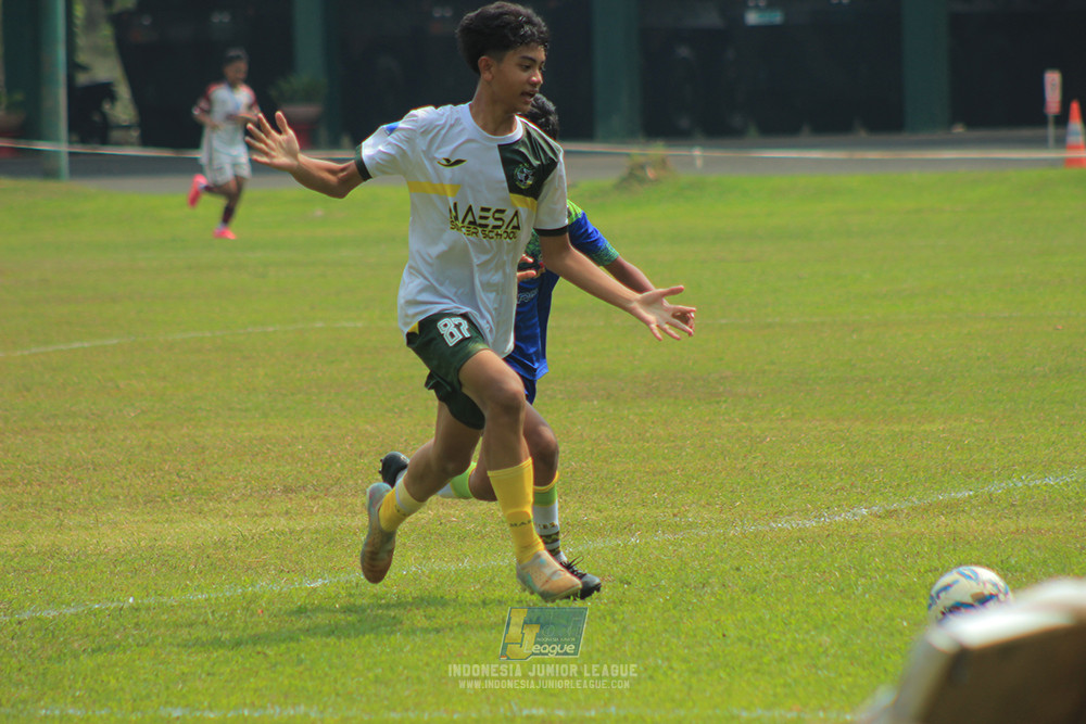 u13 200626 maesa pararaider white vs blles academy