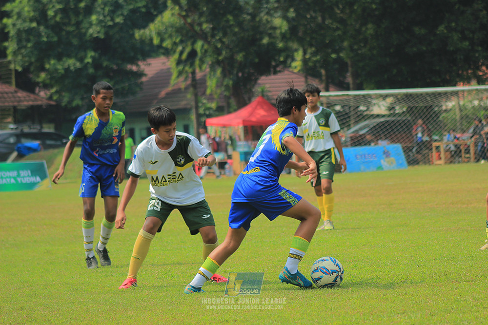 u13 200626 maesa pararaider white vs blles academy