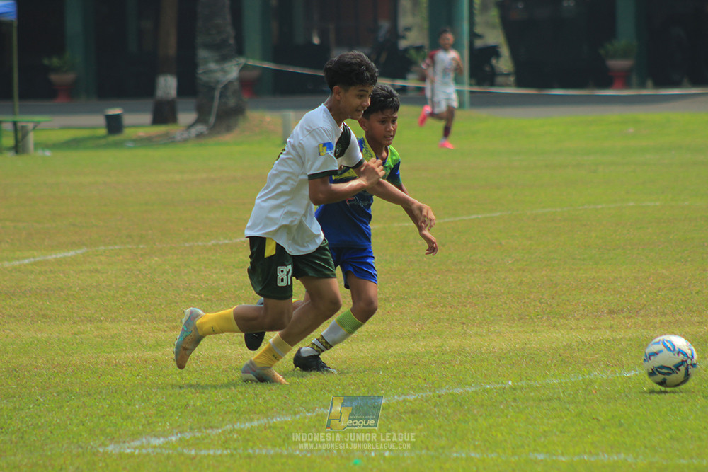 u13 200626 maesa pararaider white vs blles academy