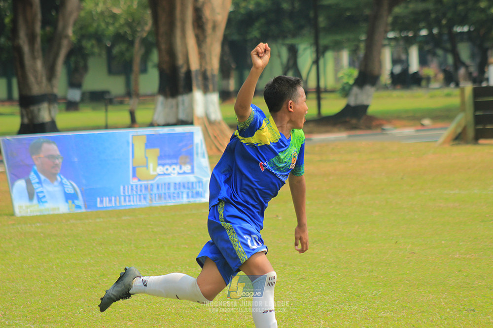 u13 200626 maesa pararaider white vs blles academy
