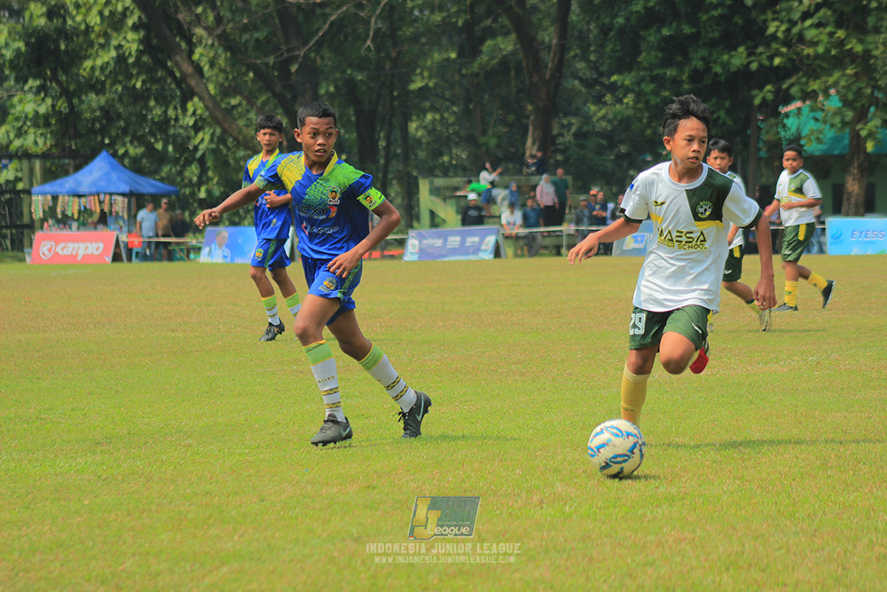 u13 200626 maesa pararaider white vs blles academy