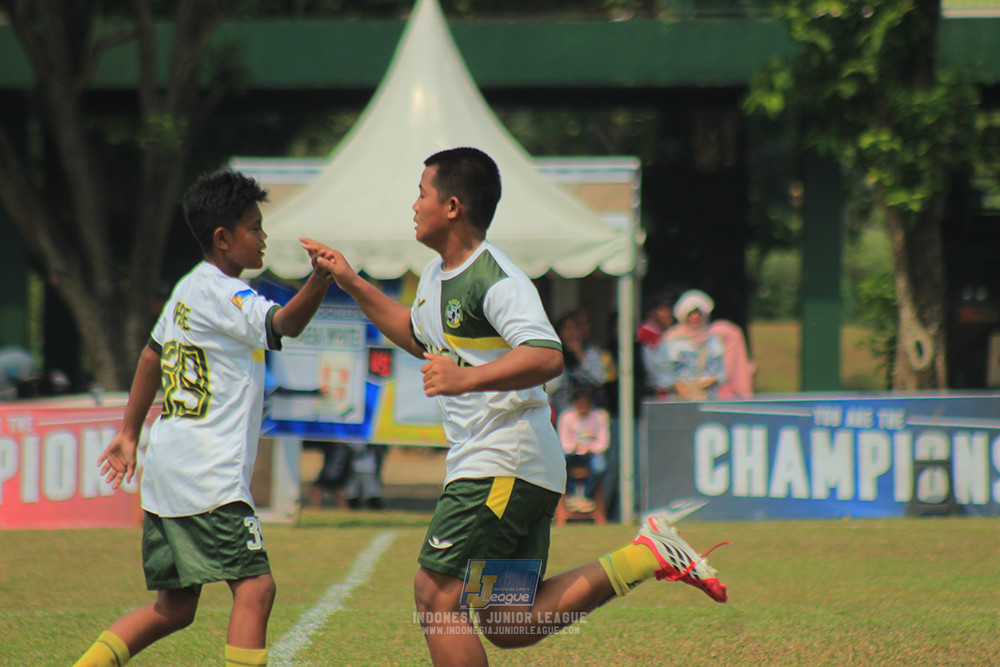 u13 200626 maesa pararaider white vs blles academy