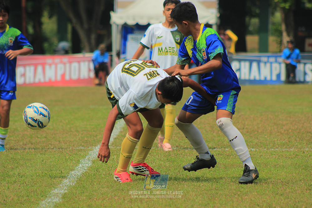 u13 200626 maesa pararaider white vs blles academy