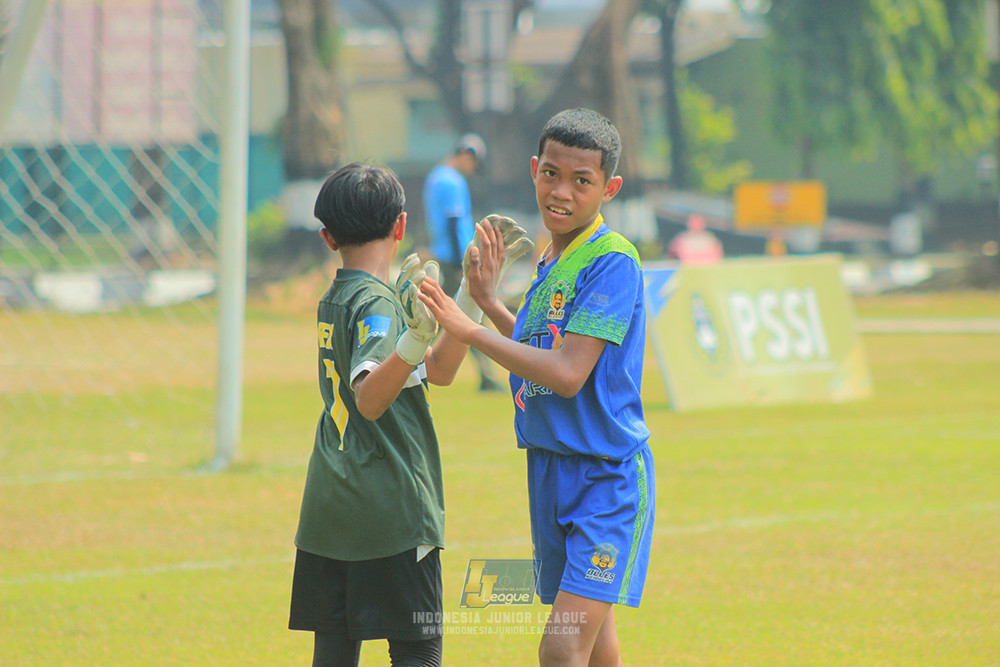 u13 200626 maesa pararaider white vs blles academy